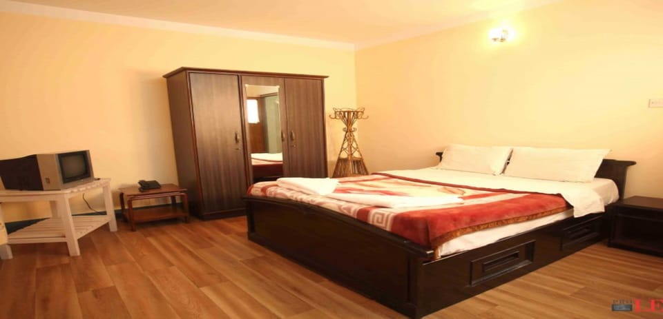 Deluxe Double Room | Free WiFi, bed sheets