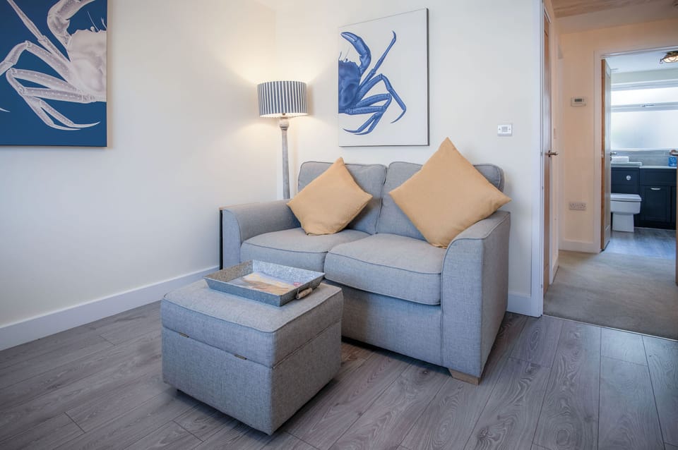 Myrtle - 1 Bedroom Apartment - Saundersfoot Apartment in Saundersfoot