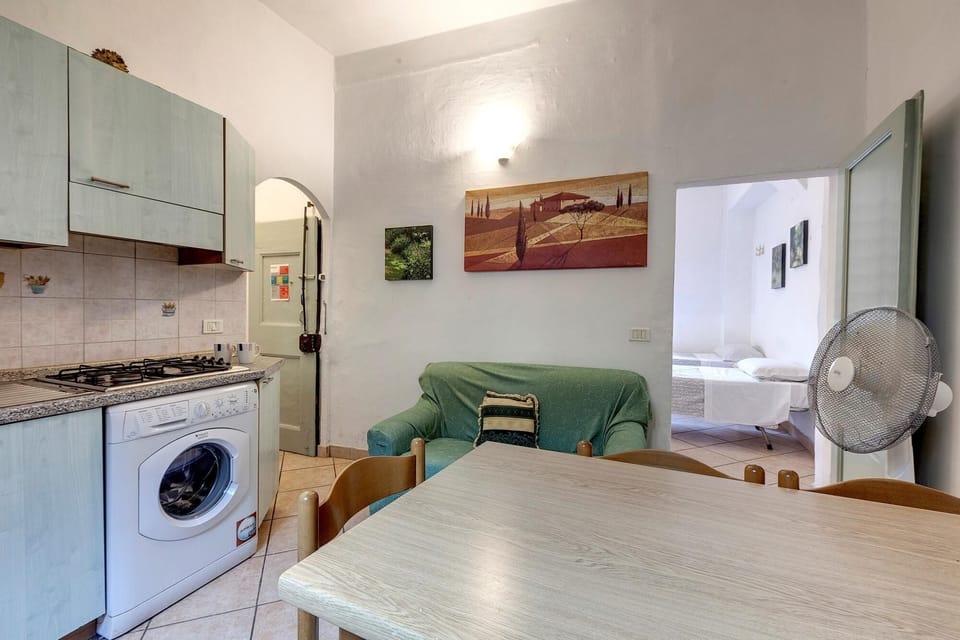 House | 1 bedroom