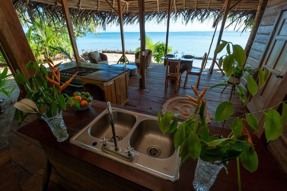 House | Outdoor dining