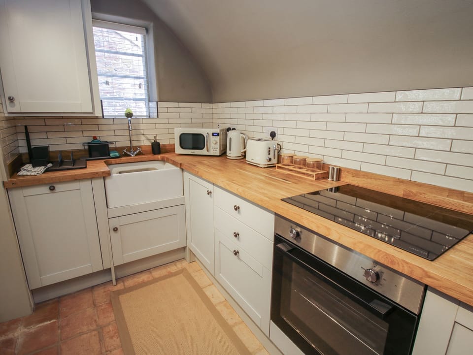 Fridge, dishwasher, electric kettle, toaster