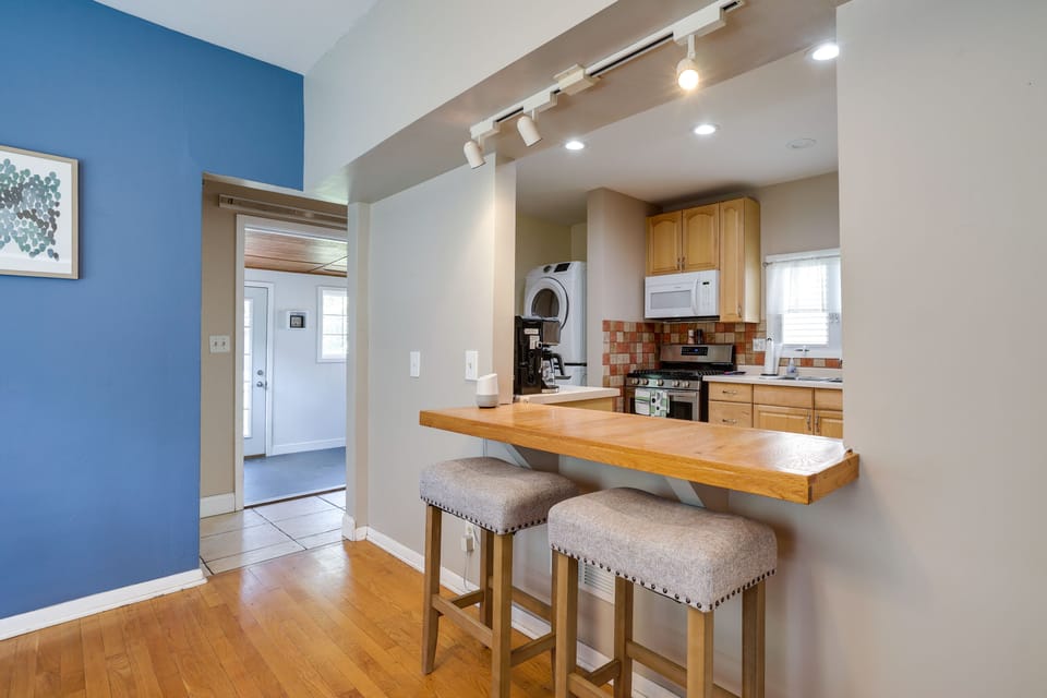 Breakfast Bar