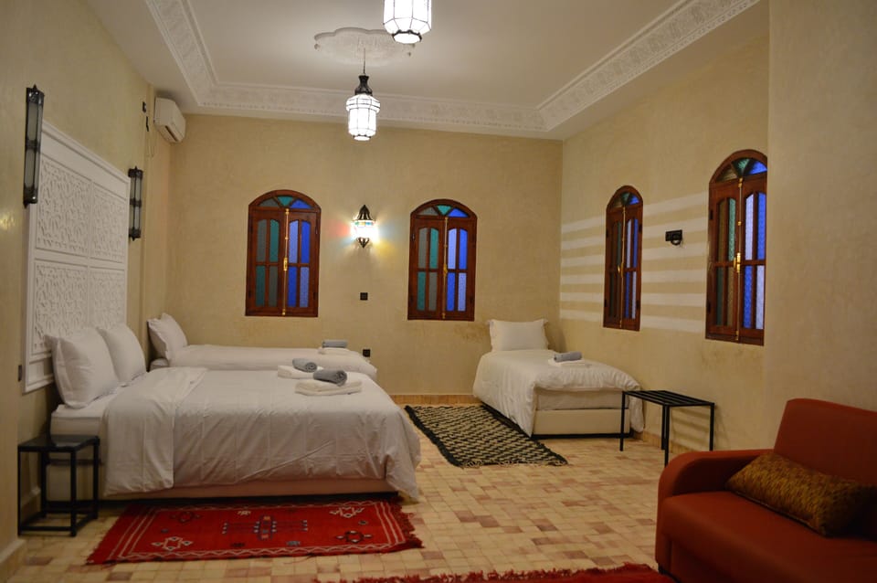 Family Suite, Mountain View | Desk, laptop workspace, WiFi (free), individually decorated