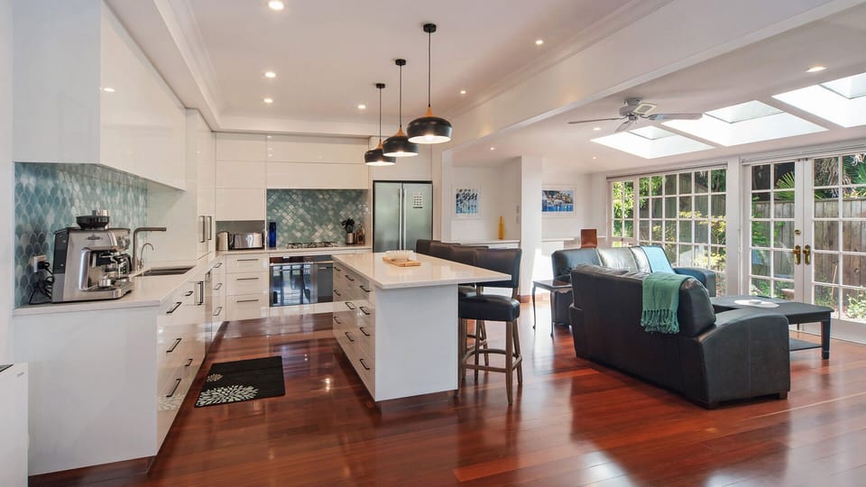 Fully-equipped, spacious and open plan living-kitchen-dining