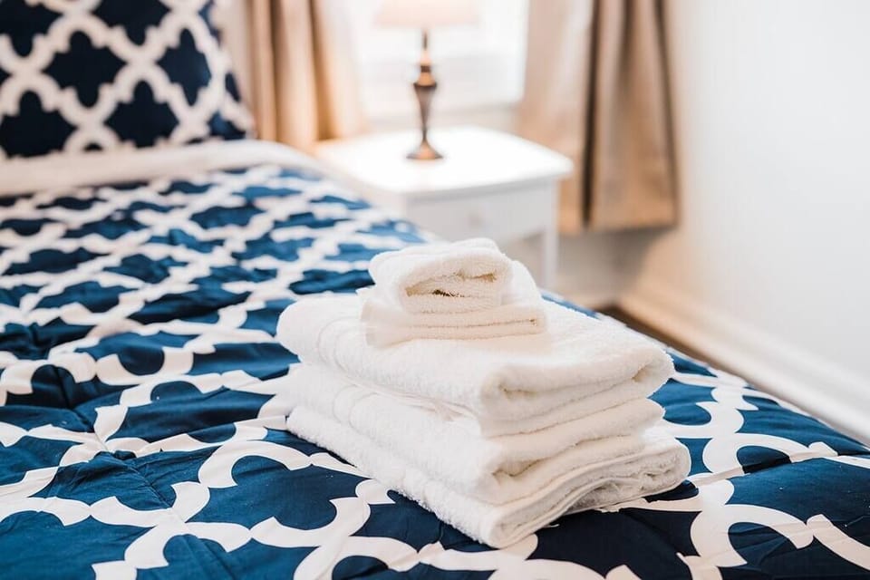 Towels and linens provided. We outsource or linens for each stay to our Proud local partner of Allegheny Textiles 