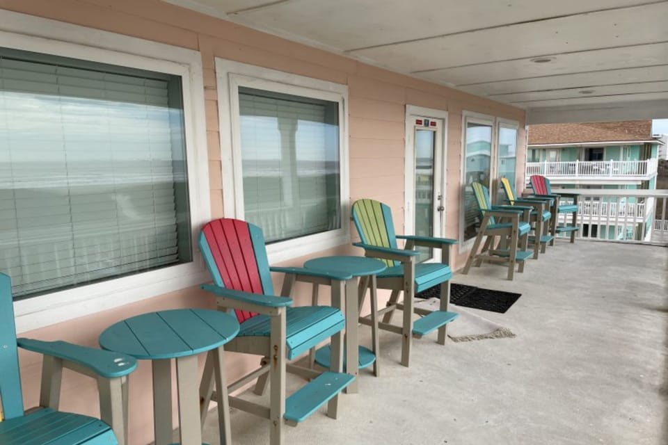 Condo, 1 Bedroom | Outdoor dining