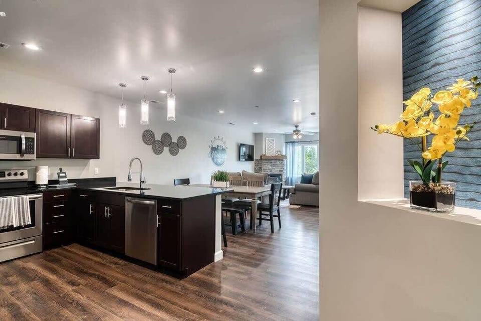 You'll love the open concept flow through the kitchen, dining and living rooms.