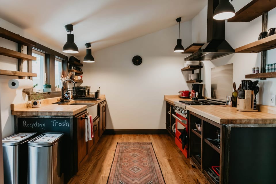 Chef's kitchen