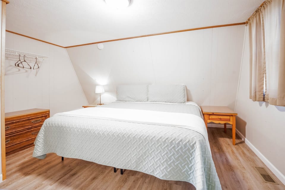King Bed on Main level