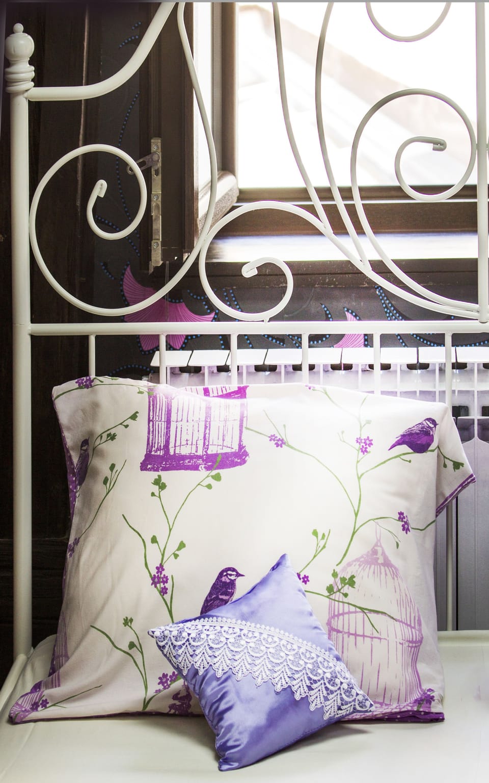 Double Room With Shared Bathroom | WiFi (free), bed sheets