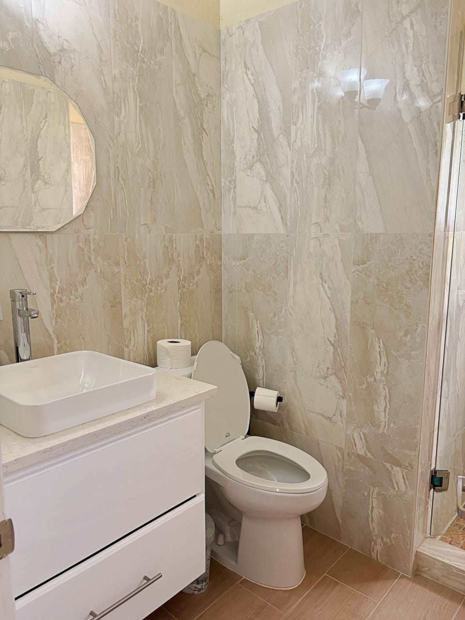 Main Bathroom