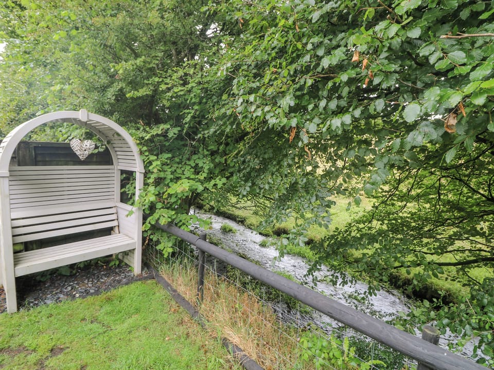 Cottage | Property grounds
