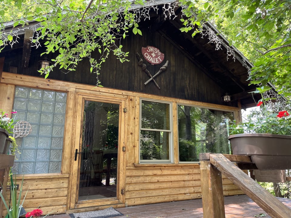 Front Porch /Deck