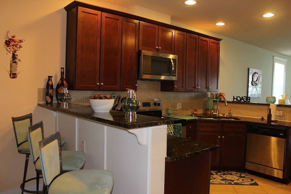 kitchen bar