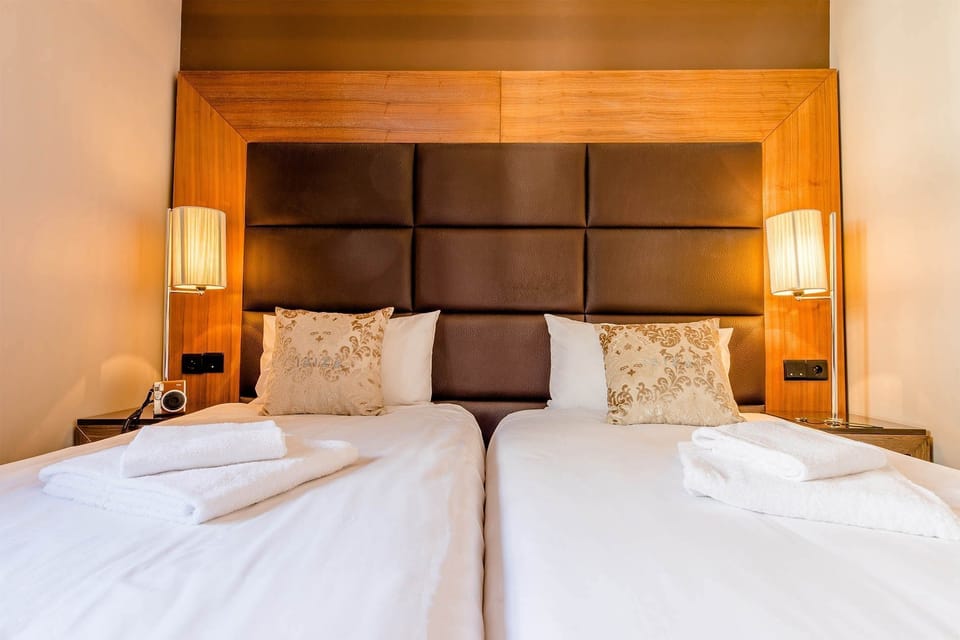 Drift to sleep in the comfortable Double bed (or 2 Single beds) after a wonderful day outside.