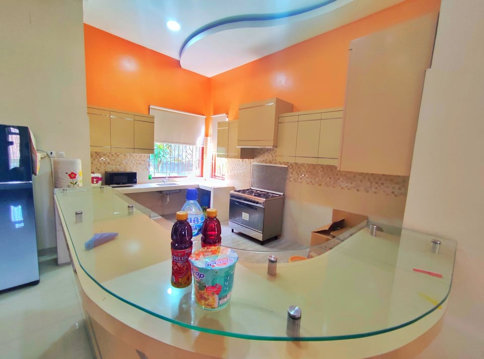 House | Private kitchenette