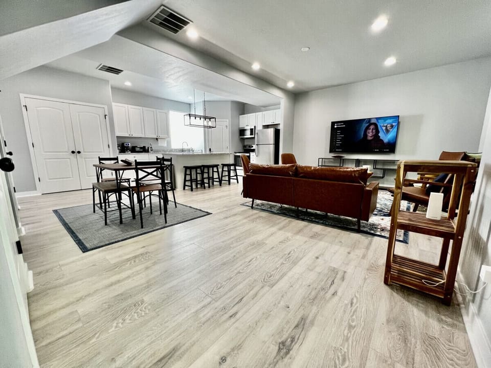 Living Room entry