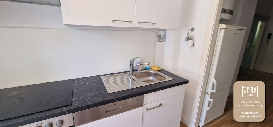 Comfort Apartment | Private kitchen