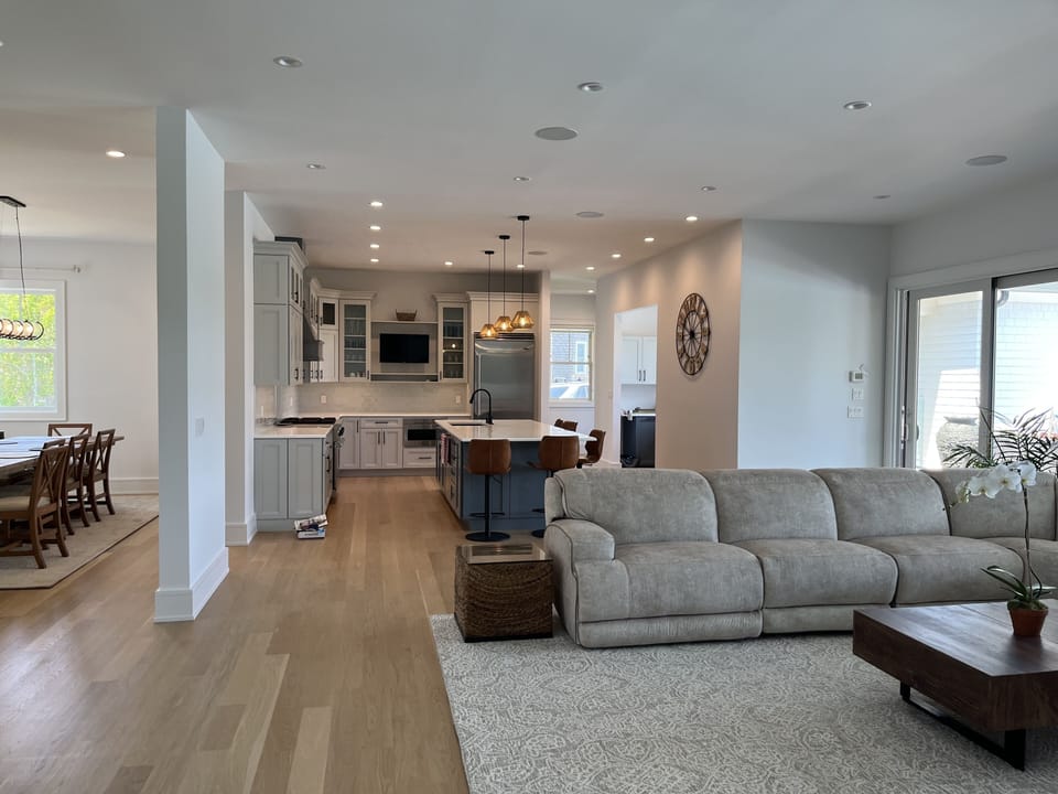 living room / kitchen / dining room faces south