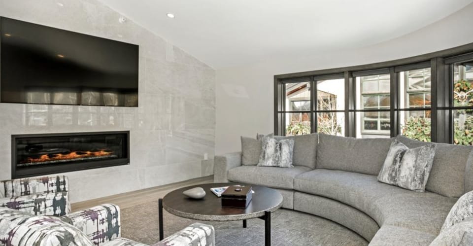 Condo (Vail Village Center Place 3 Bedroom C) | Exterior