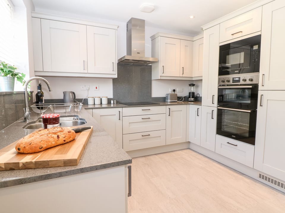 Fridge, dishwasher, electric kettle, toaster