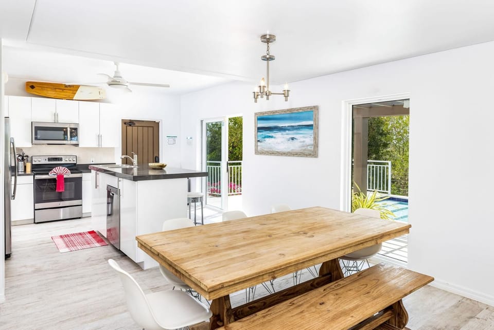 The kitchen at Hakuna Matata Villa.