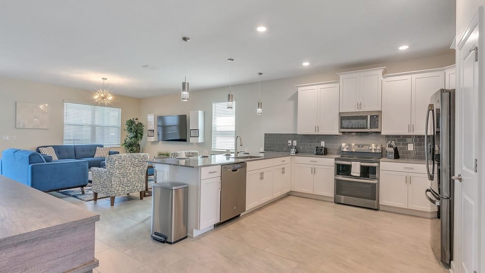 Room, Indoors, Flooring, Kitchen, Floor