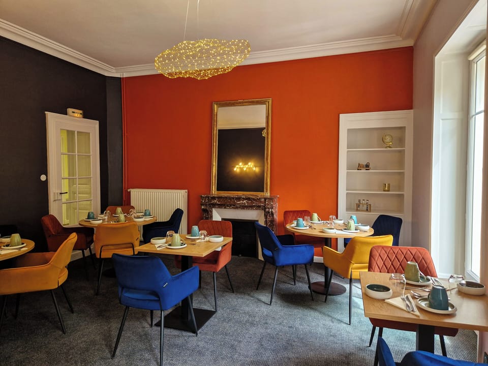 Daily buffet breakfast (EUR 15 per person)