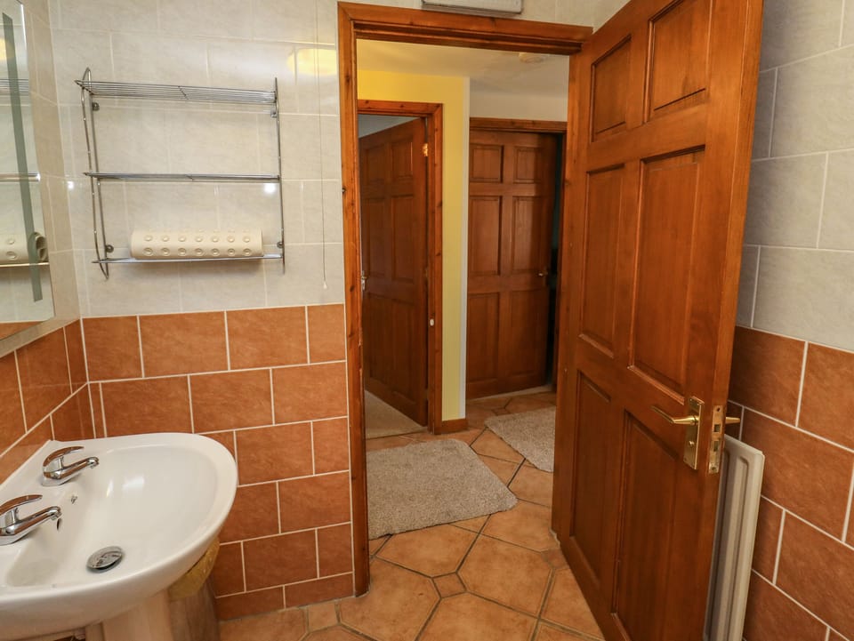 Otters Holt Cottage in West Somerset District