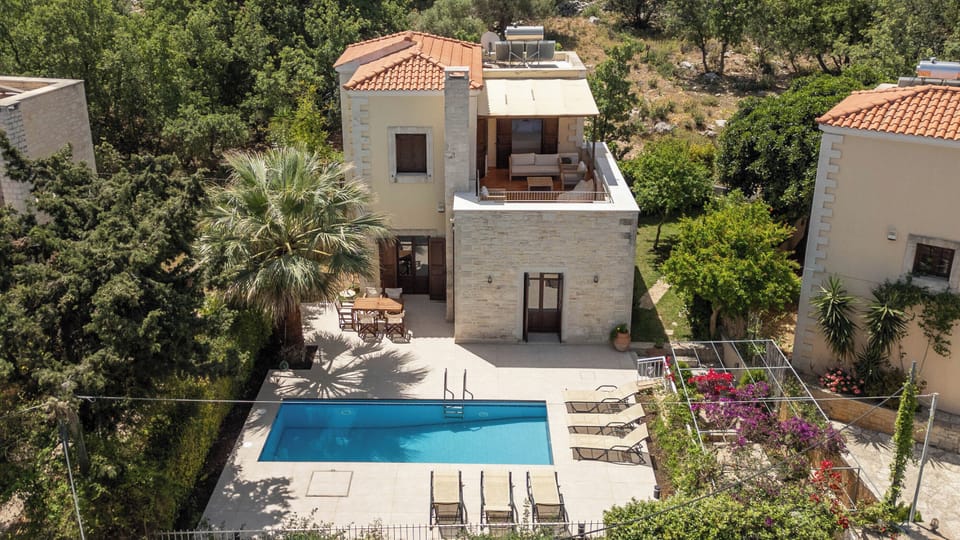 The ALOE villa.