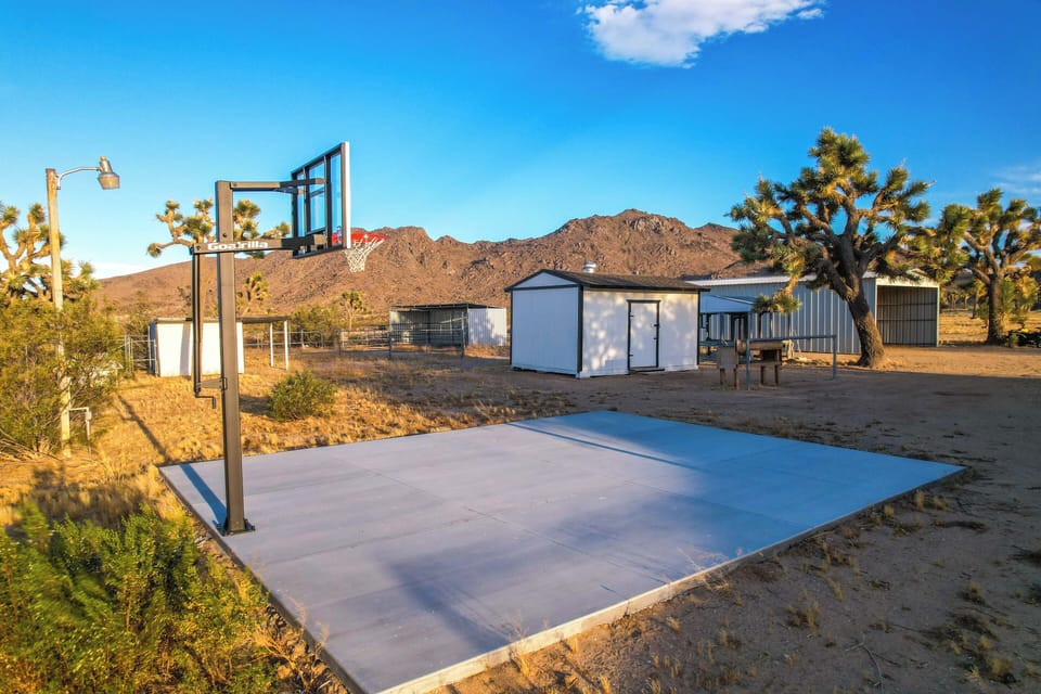 Sport court