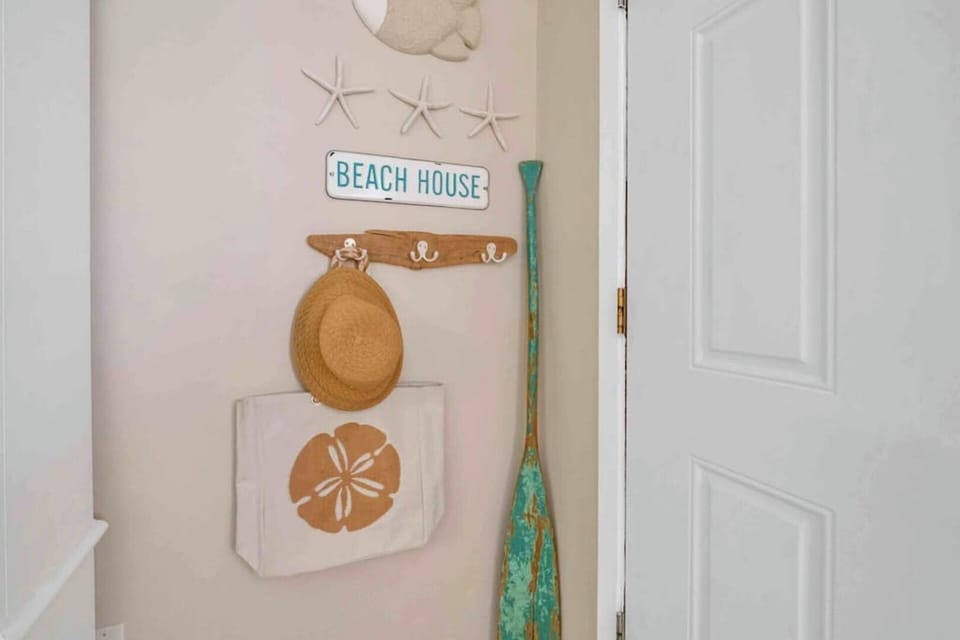 A nice coastal decor!