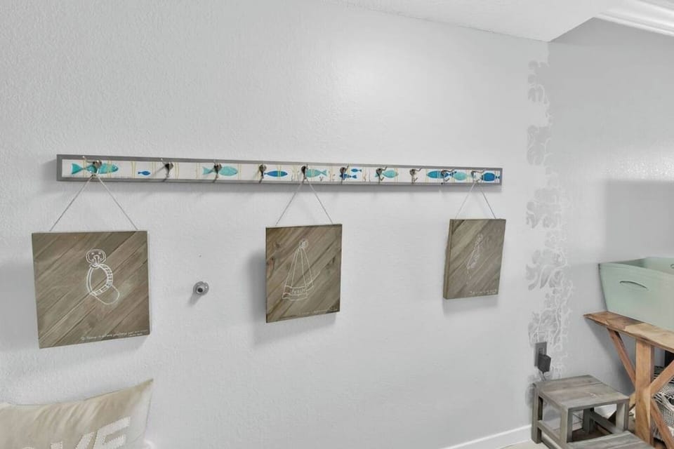 Enjoy the coastal themed decor!