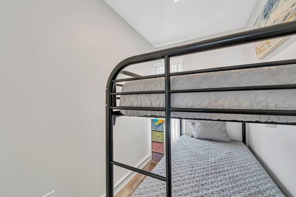 bunk bed for the kids!