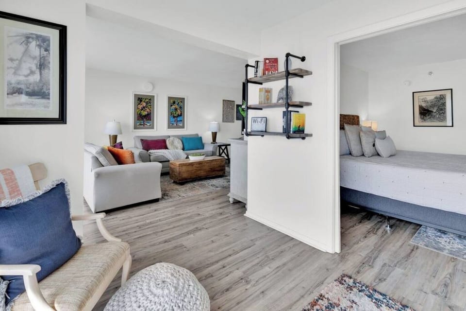 Big, open house for you to enjoy!