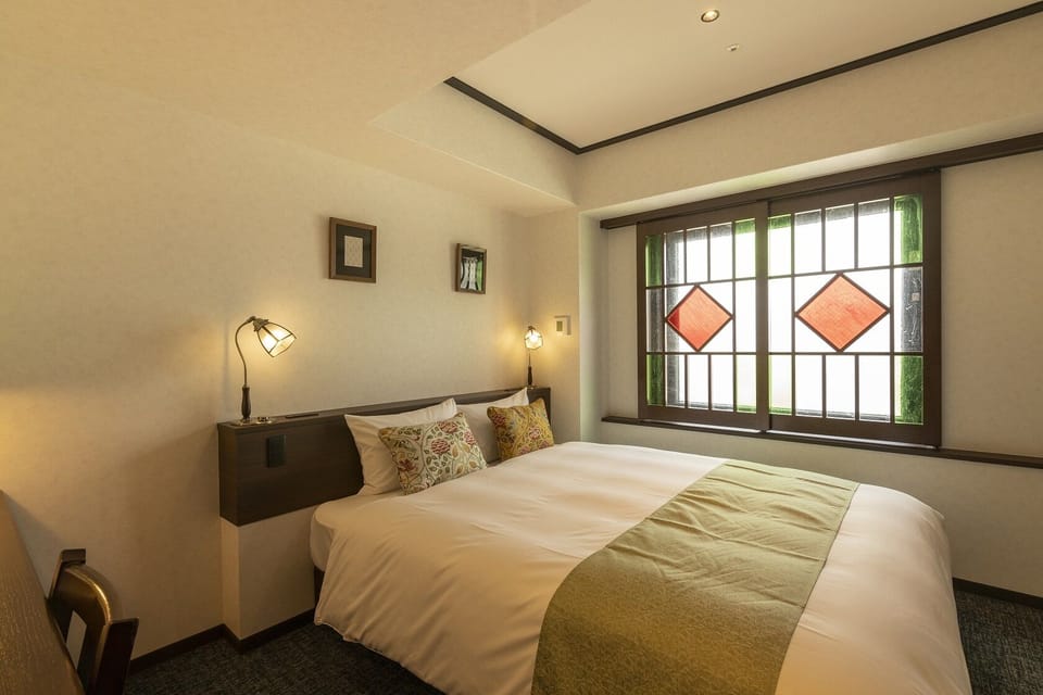 Standard Double Room | Down comforters, in-room safe, desk, laptop workspace