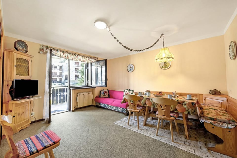 Living and dining room