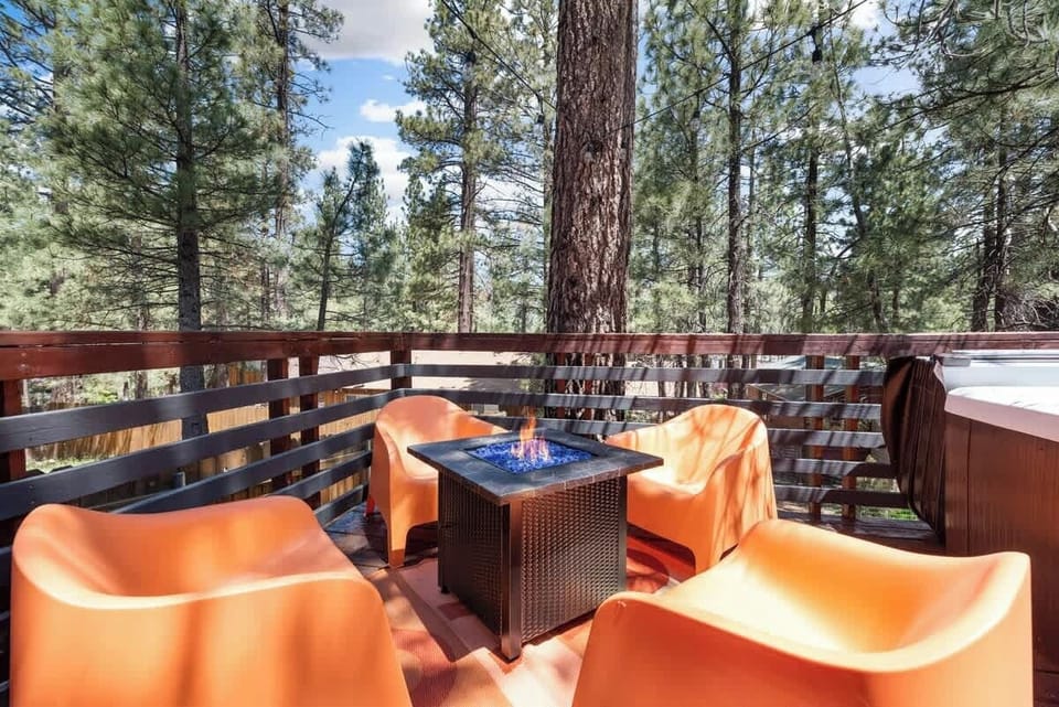Deck with spa and propane fire table
