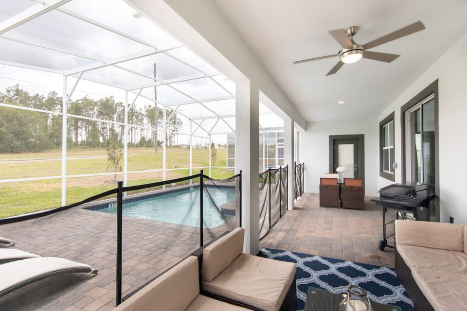 House, 6 Bedrooms | BBQ/picnic area