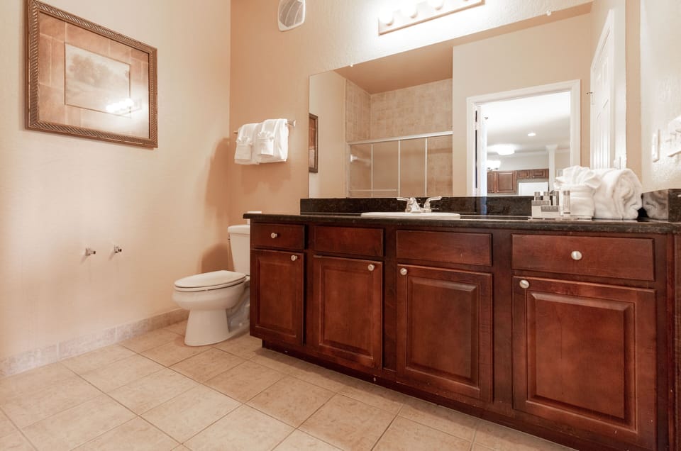 Condo, 2 Bedrooms | Bathroom | Towels