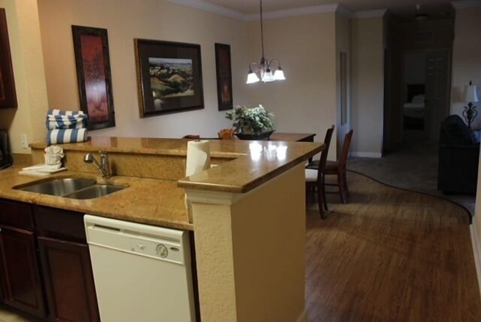 Condo, 3 Bedrooms | Private kitchen | Coffee/tea maker, fridge, oven, toaster
