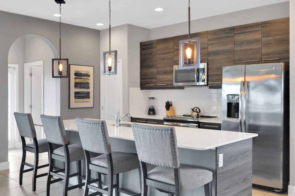 House, 4 Bedrooms | Private kitchen | Coffee/tea maker, fridge, oven, toaster