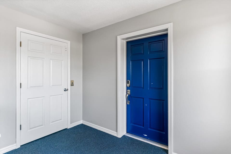 Top Penthouse Door