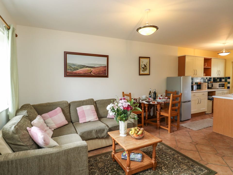 Cottage | Living area