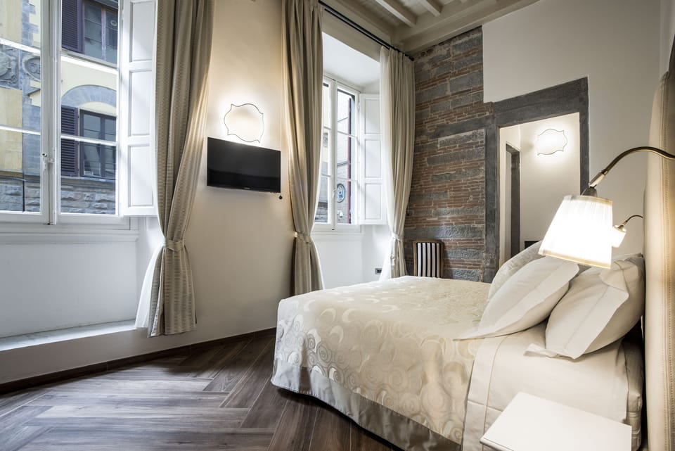 Double Room | Desk, blackout drapes, soundproofing, iron/ironing board