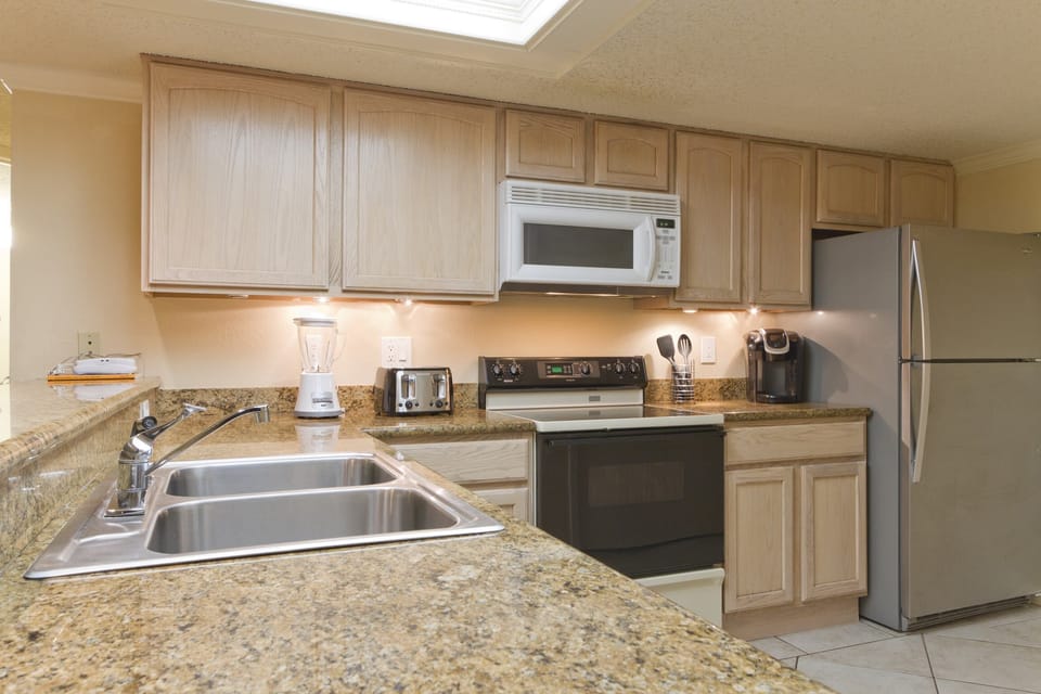 Make your mark on this kitchen and let your fresh catch take center stage!