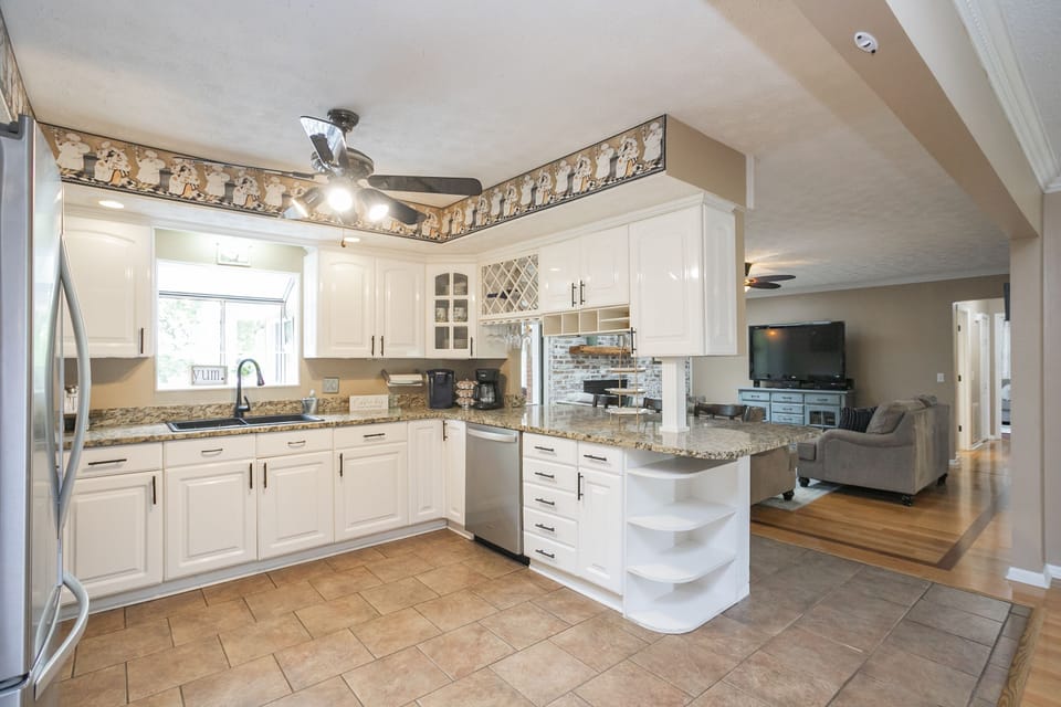 We have everything you need to make an exceptional meal!