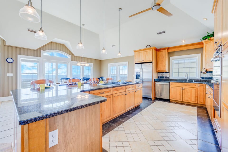 13-Surf-Or-Sound-Realty-1122-Livin the Dream-Kitchen-1