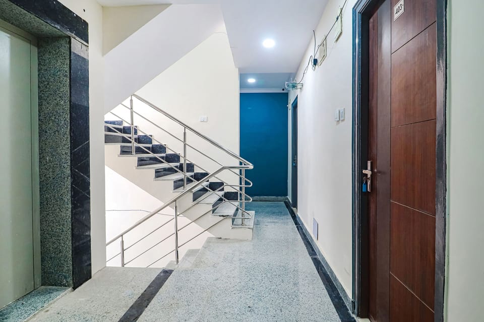 FabHotel Broholic Suites, U.S. Consulate - U.S. Consulate Hotel in Hyderabad