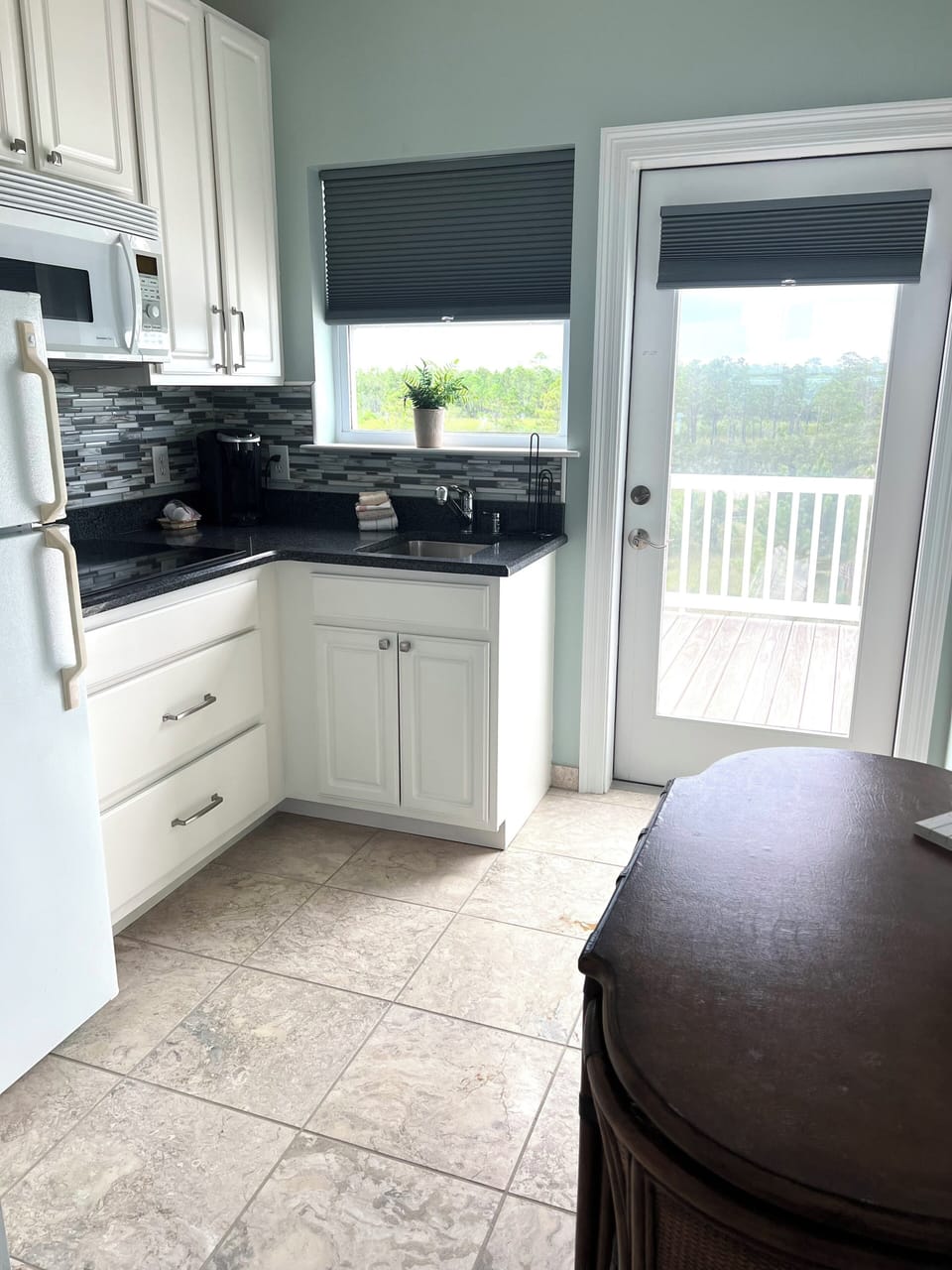 Upstairs Kitchenette